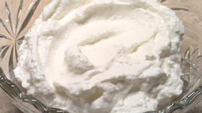 Main Image for Homemade Yogurt