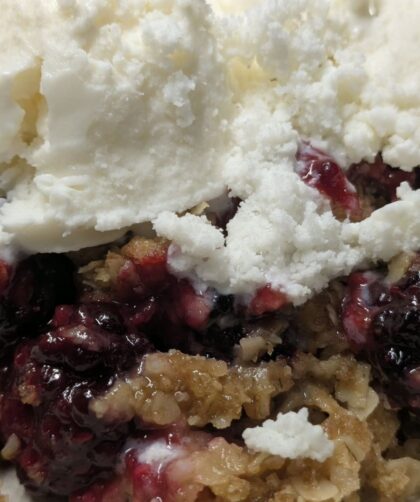 Blackberry Crisp with Vanilla Ice Cream