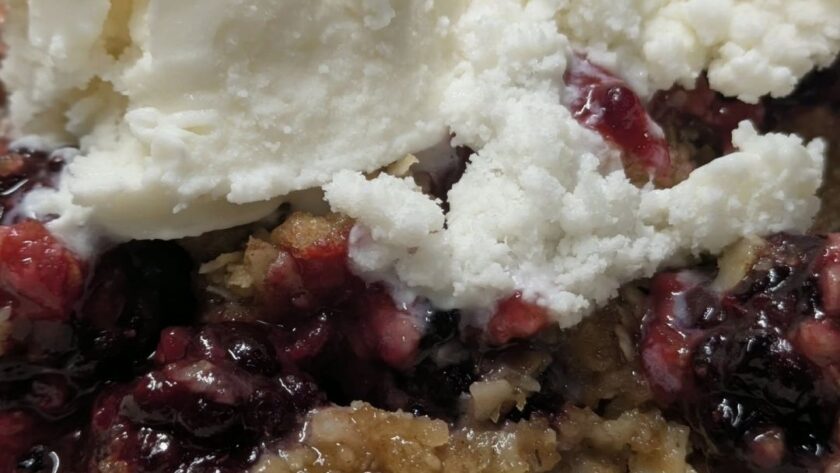Blackberry Crisp with Vanilla Ice Cream