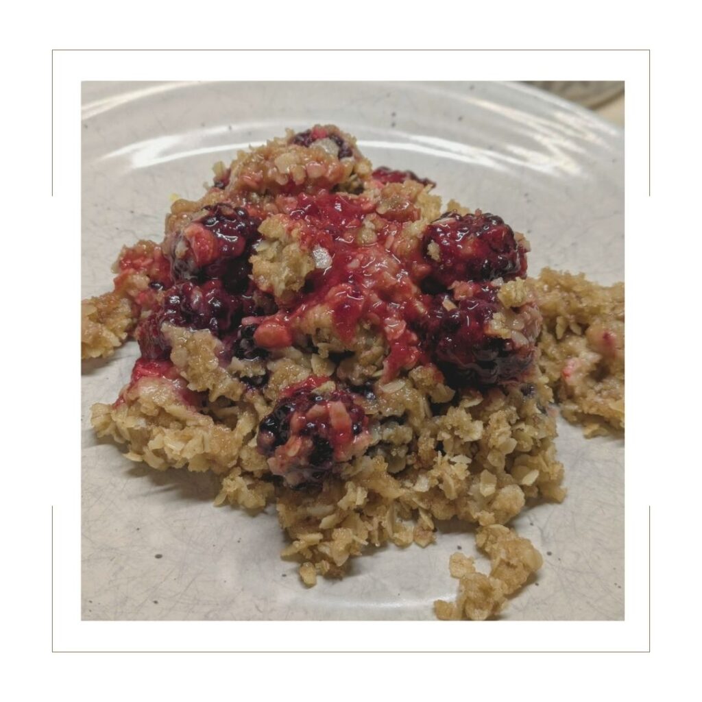 Blackberry Crisp on plate