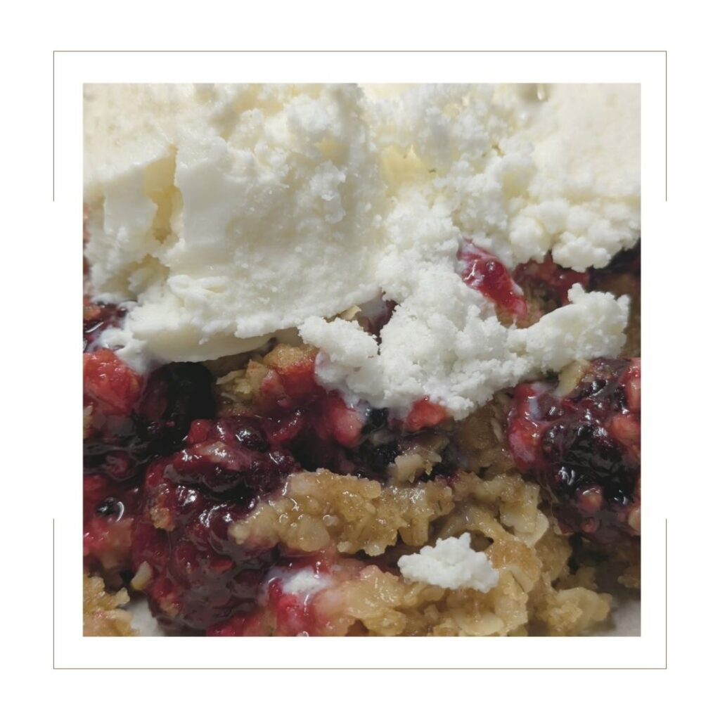 Blackberry crisp with ice cream